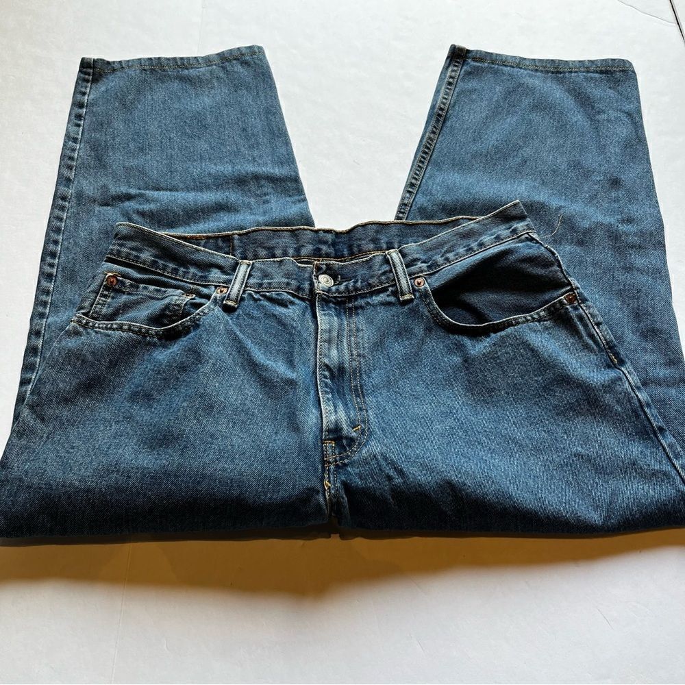 Levi's Men's 560 Faded Blue Denim Jeans Size 34 X25 1/2 Altered